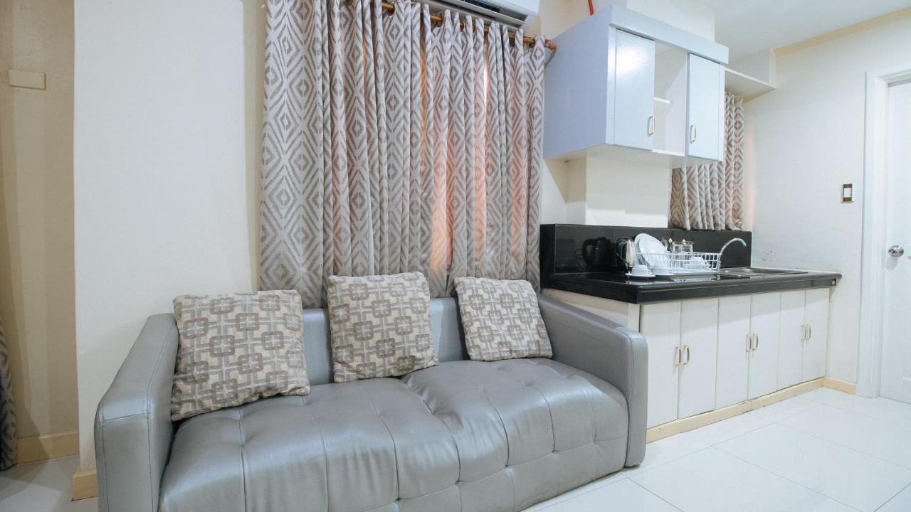 Reddoorz Plus @ Better Living Paranaque Paranaque City Екстер'єр фото