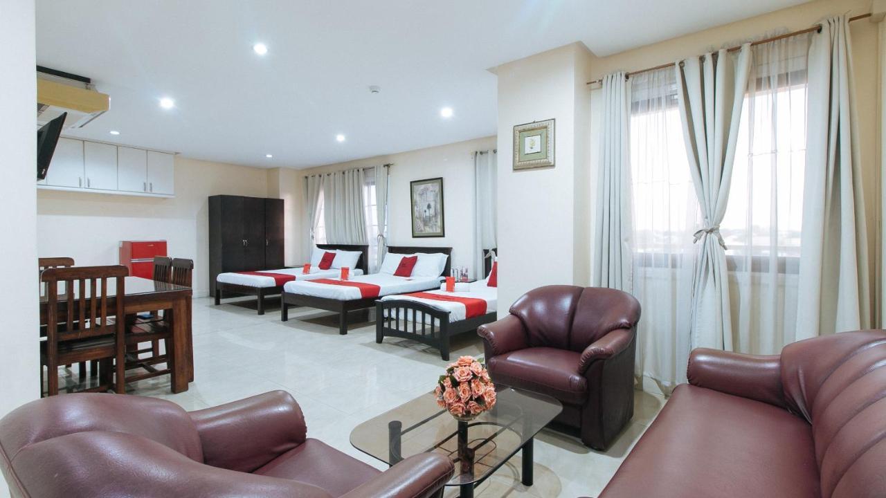 Reddoorz Plus @ Better Living Paranaque Paranaque City Екстер'єр фото