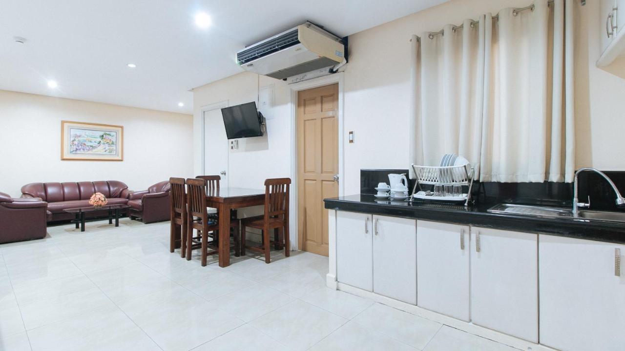 Reddoorz Plus @ Better Living Paranaque Paranaque City Екстер'єр фото