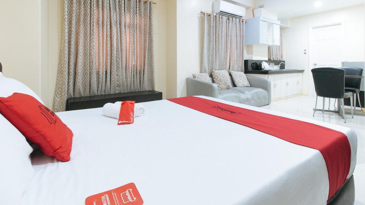 Reddoorz Plus @ Better Living Paranaque Paranaque City Екстер'єр фото