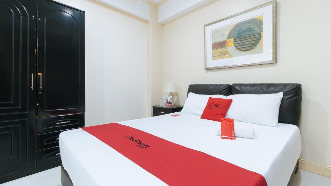 Reddoorz Plus @ Better Living Paranaque Paranaque City Екстер'єр фото