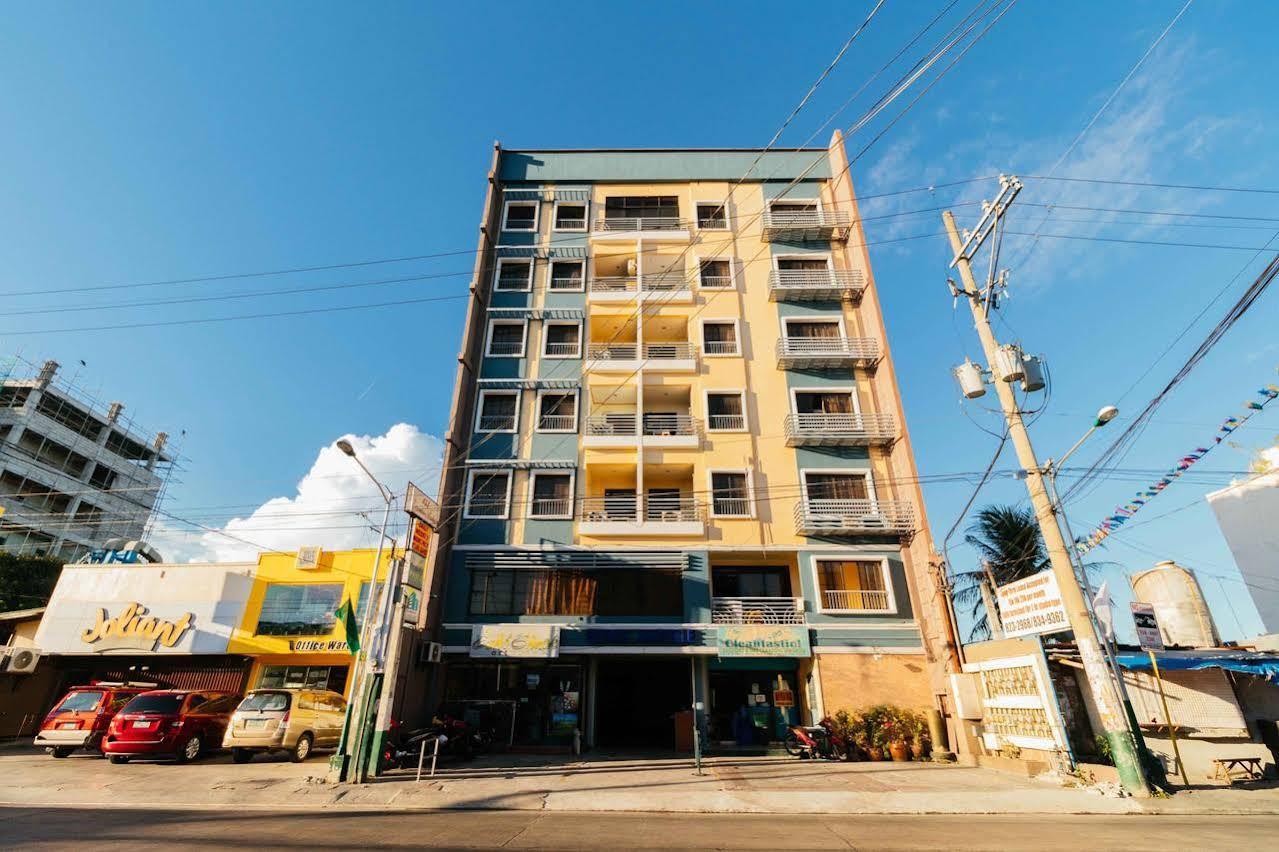 Reddoorz Plus @ Better Living Paranaque Paranaque City Екстер'єр фото